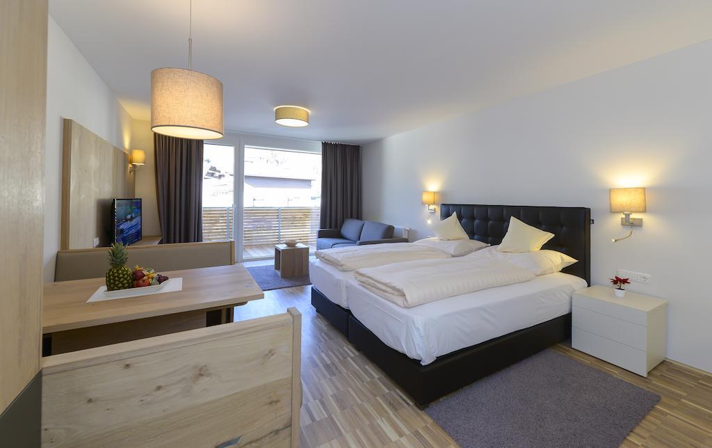 Appartementhotel Sonnenhof Kössen Стая снимка